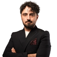 دکتر میلاد خاکیه